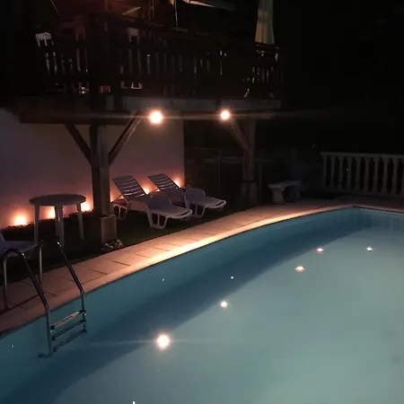 Holiday home Poolside Bliss Near *