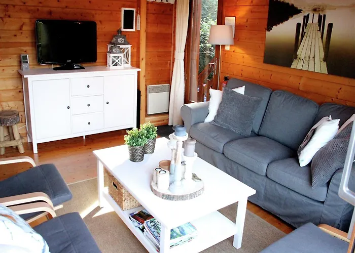 Σπίτι διακοπών Poolside Bliss Near