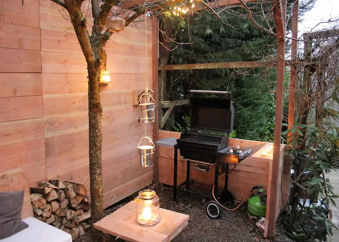 بيت للعطل Poolside Bliss Near *